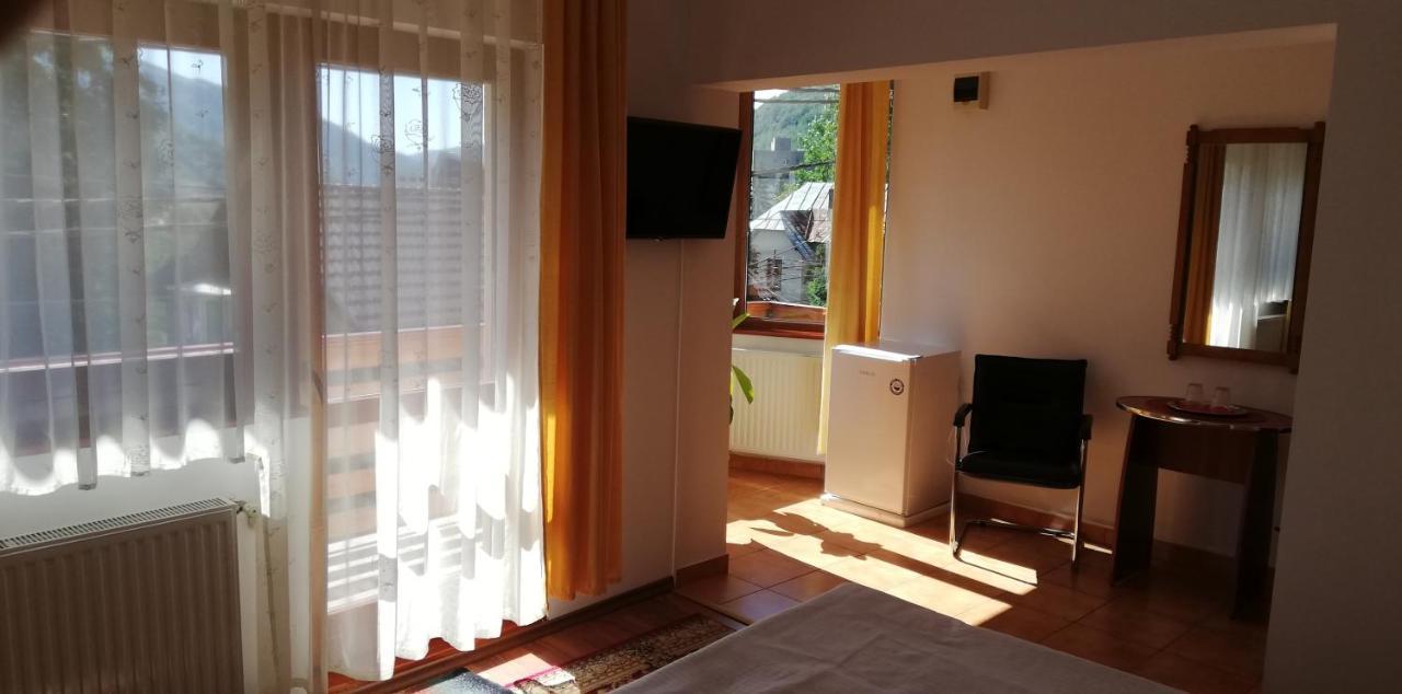 Pension Casa Soarelui Sinaia Luaran gambar