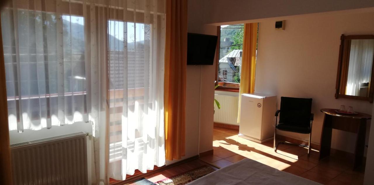 Pension Casa Soarelui Sinaia Luaran gambar